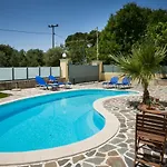 Villa Cara *